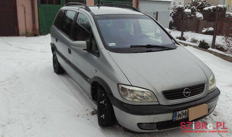 2000' Opel Zafira photo #1