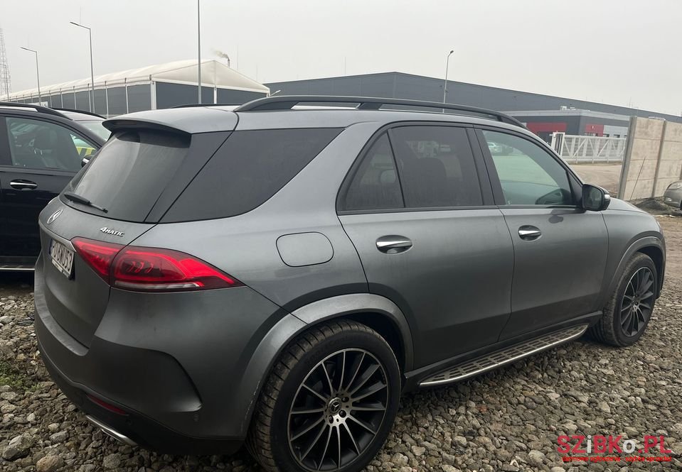 2021' Mercedes-Benz Gle photo #4