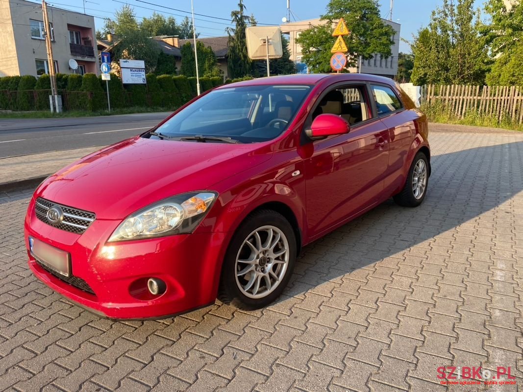 2008' Kia Pro Ceed photo #1