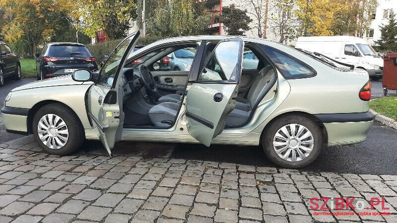 1999' Renault Laguna photo #3