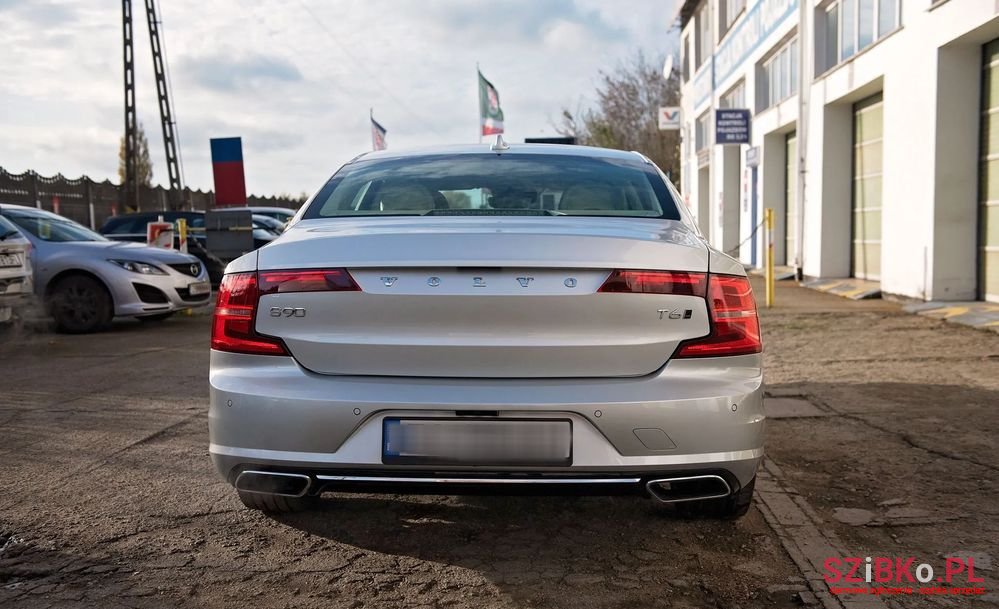 2017' Volvo S90 photo #5