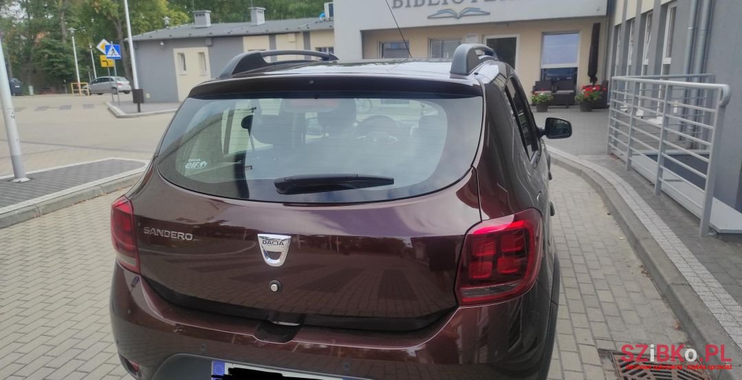 2017' Dacia Sandero Stepway photo #5