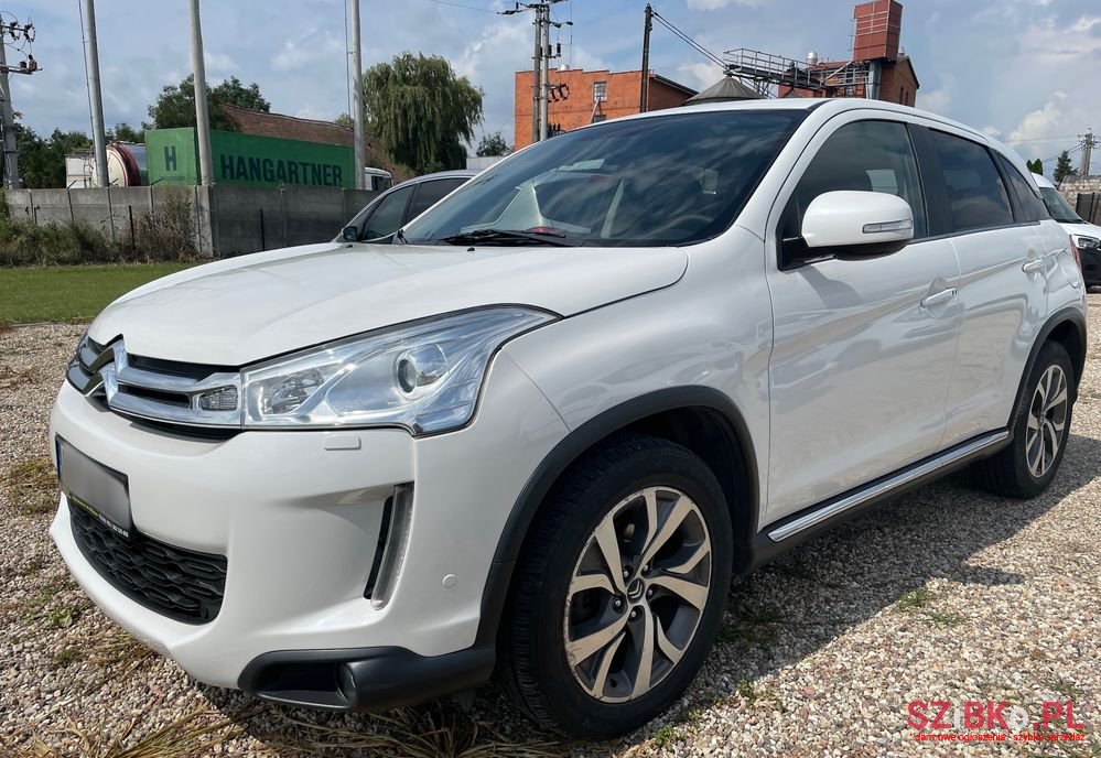 2012' Citroen C4 Aircross photo #1