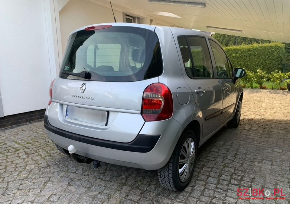 2012' Renault Modus photo #3