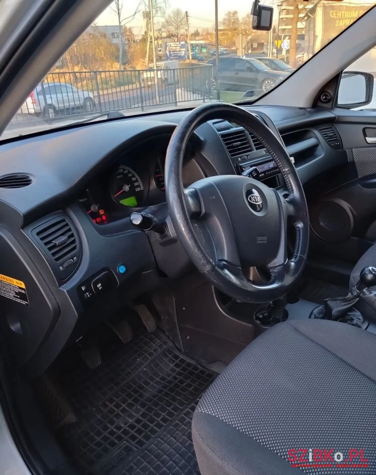 2006' Kia Sportage photo #6