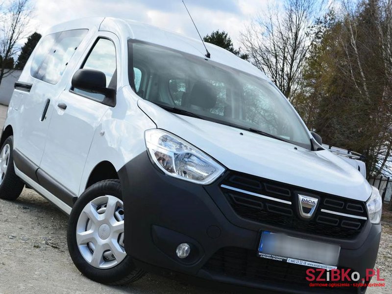 2018' Dacia Dokker 1.6 Sce Laureate photo #3
