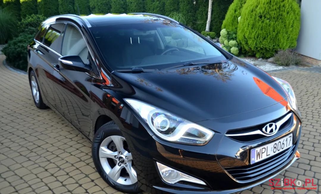 2012' Hyundai i40 photo #2