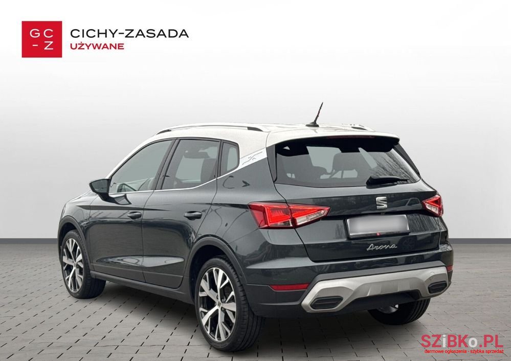 2021' SEAT Arona photo #3