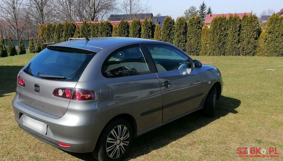 2008' SEAT Ibiza photo #3