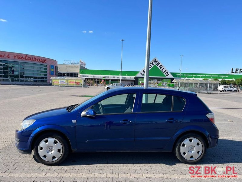 2006' Opel Astra photo #5