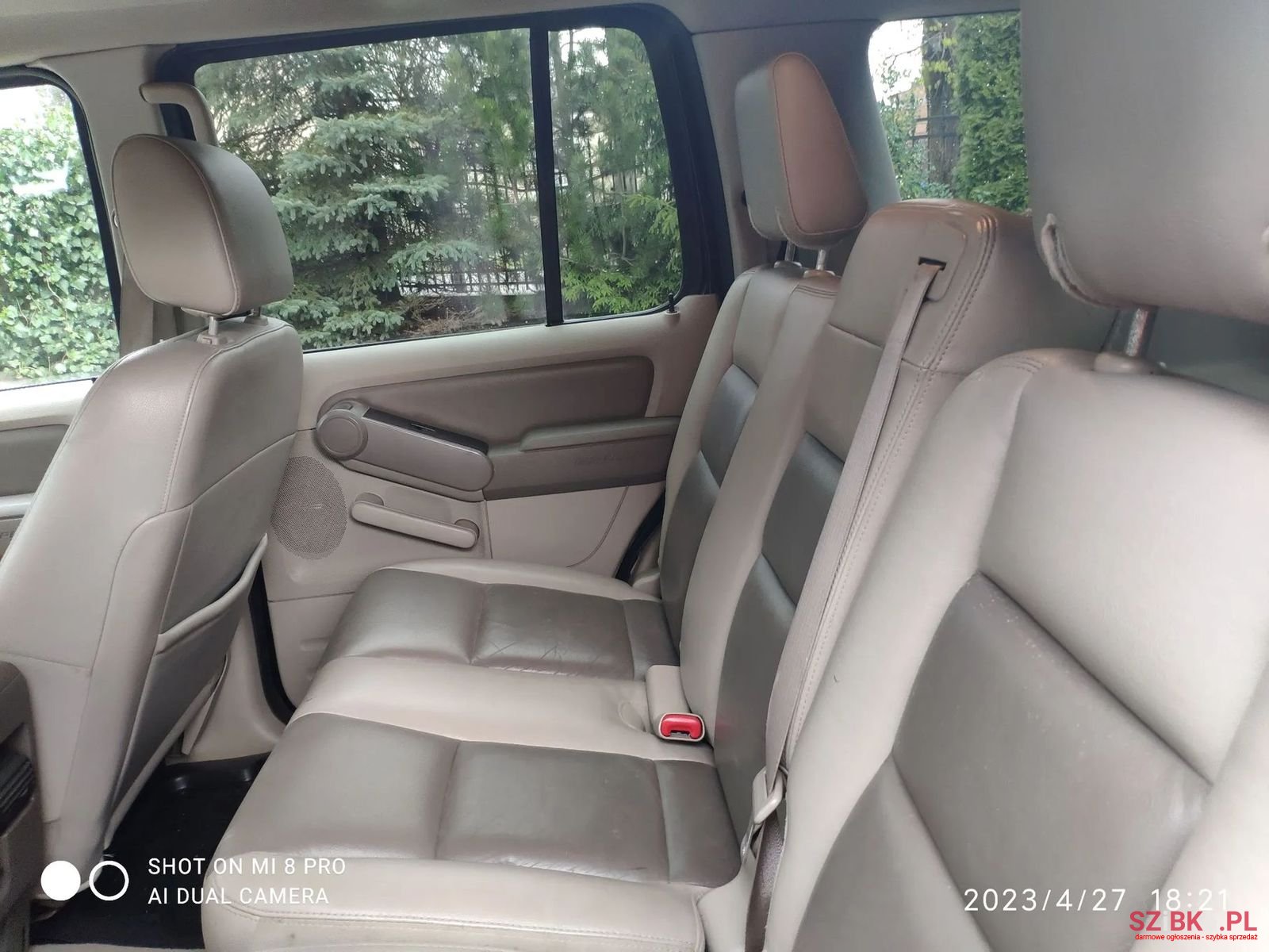 2007' Ford Explorer photo #5