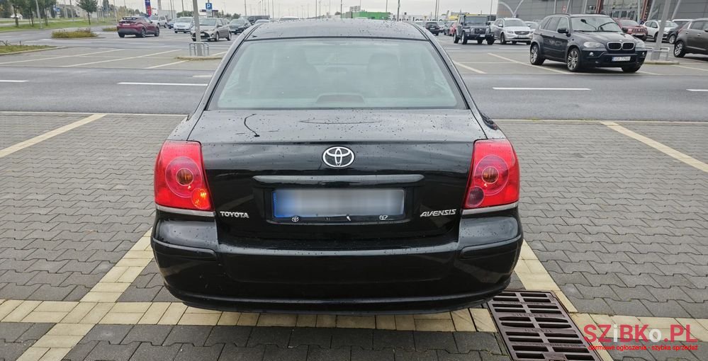 2005' Toyota Avensis 1.8 Vvt-I Sol photo #3