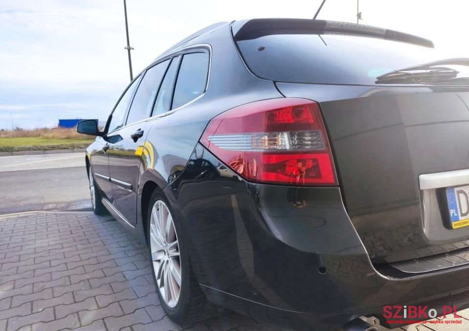 2008' Renault Laguna photo #3