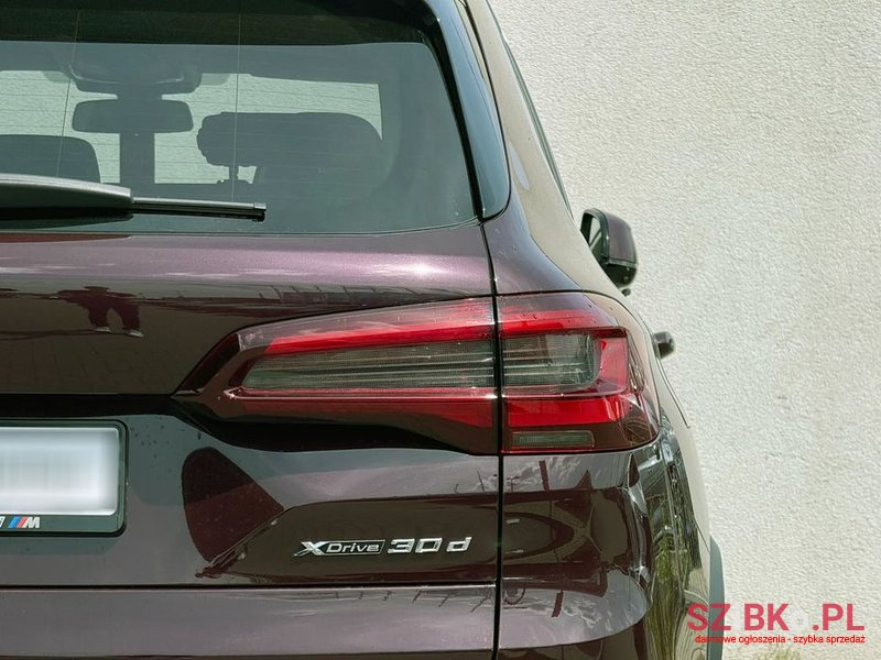 2021' BMW X5 Xdrive30D photo #6