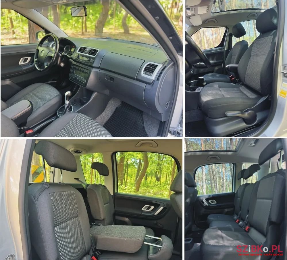 2009' Skoda Roomster photo #2