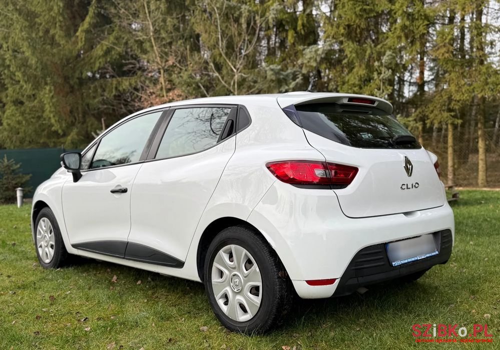 2016' Renault Clio 1.2 16V Life photo #4
