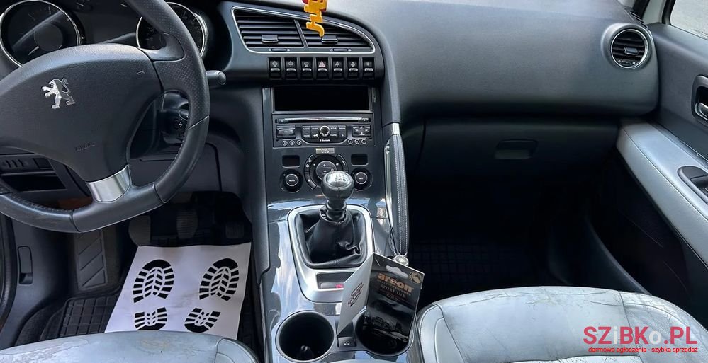 2013' Peugeot 3008 photo #3