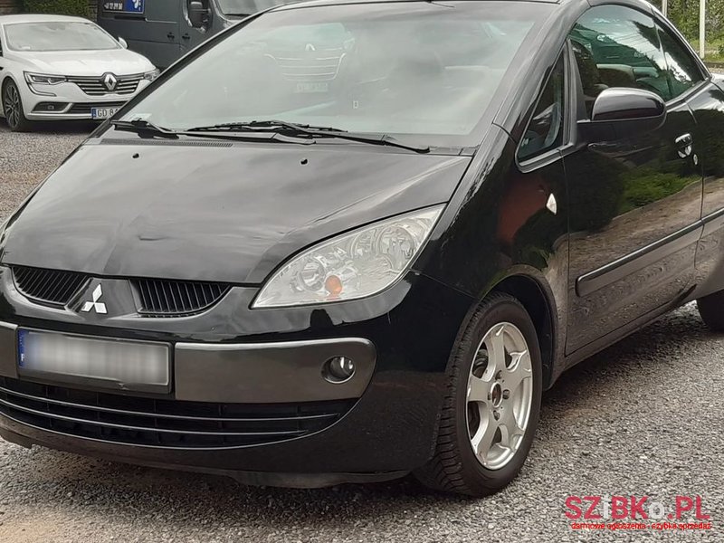 2008' Mitsubishi Colt photo #5