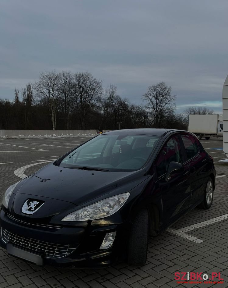 2008' Peugeot 308 photo #2
