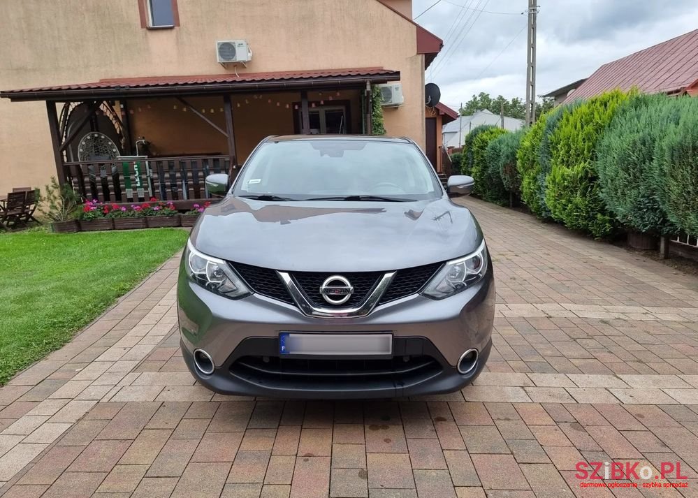 2014' Nissan Qashqai photo #2