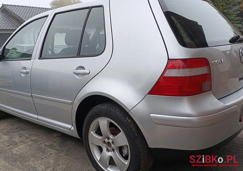 2003' Volkswagen Golf 1.4 Comfortline photo #3