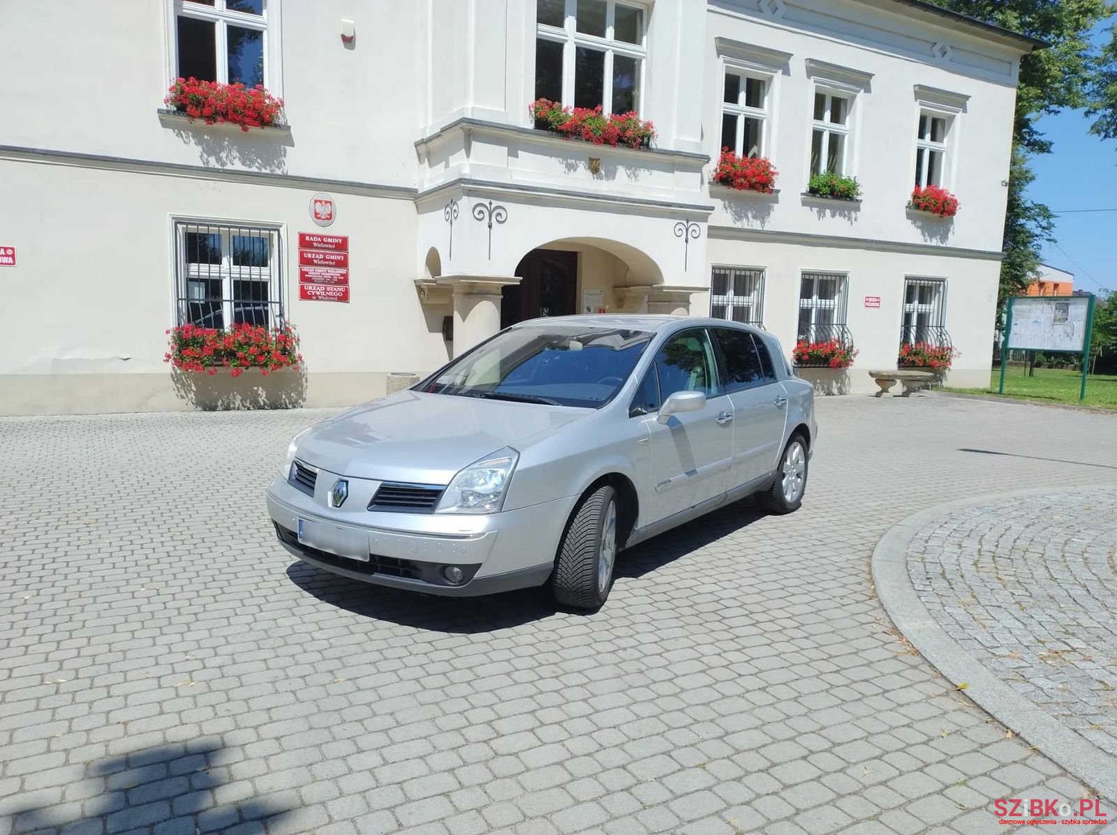 2008' Renault Vel Satis photo #4