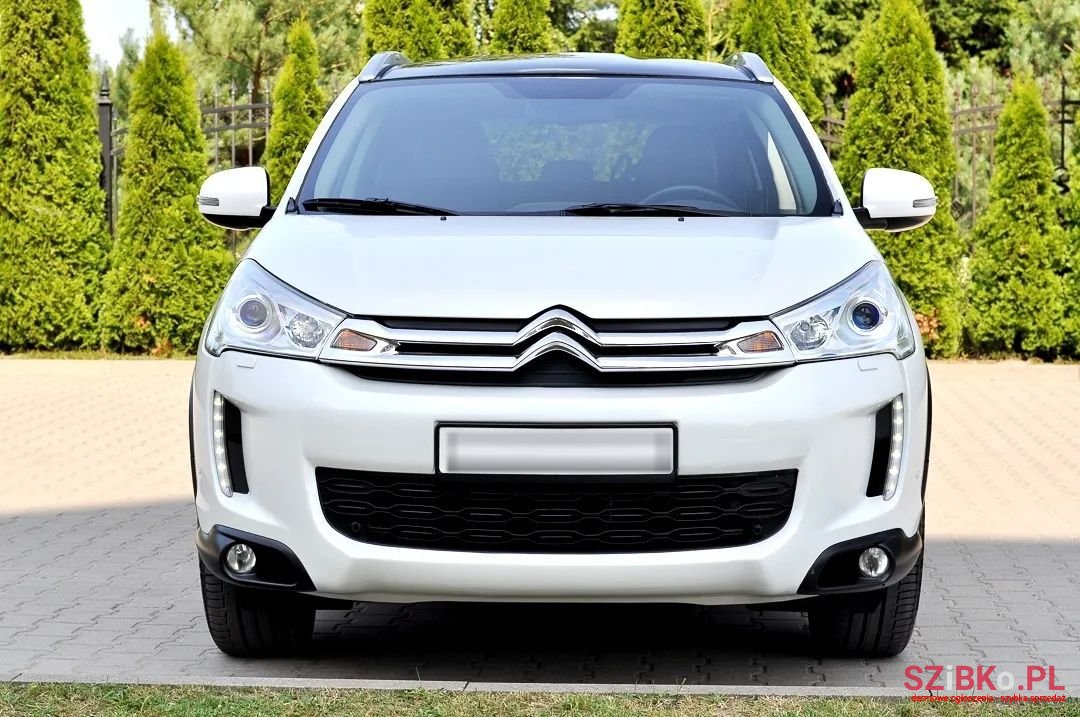 2016' Citroen C4 Aircross photo #4