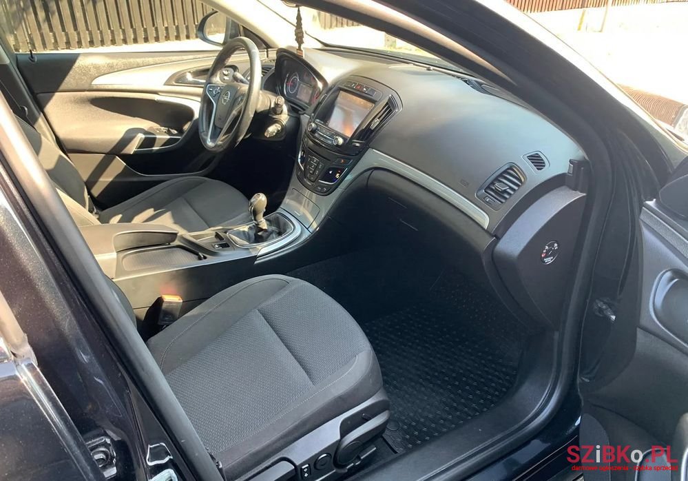 2015' Opel Insignia 2.0 Cdti Edition S&S photo #3