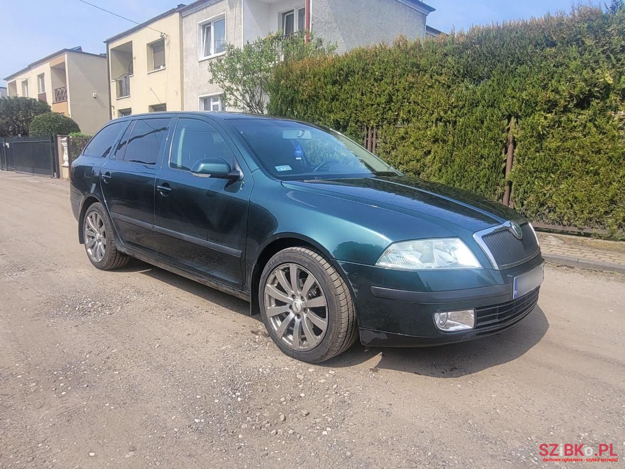 2007' Skoda Octavia photo #2