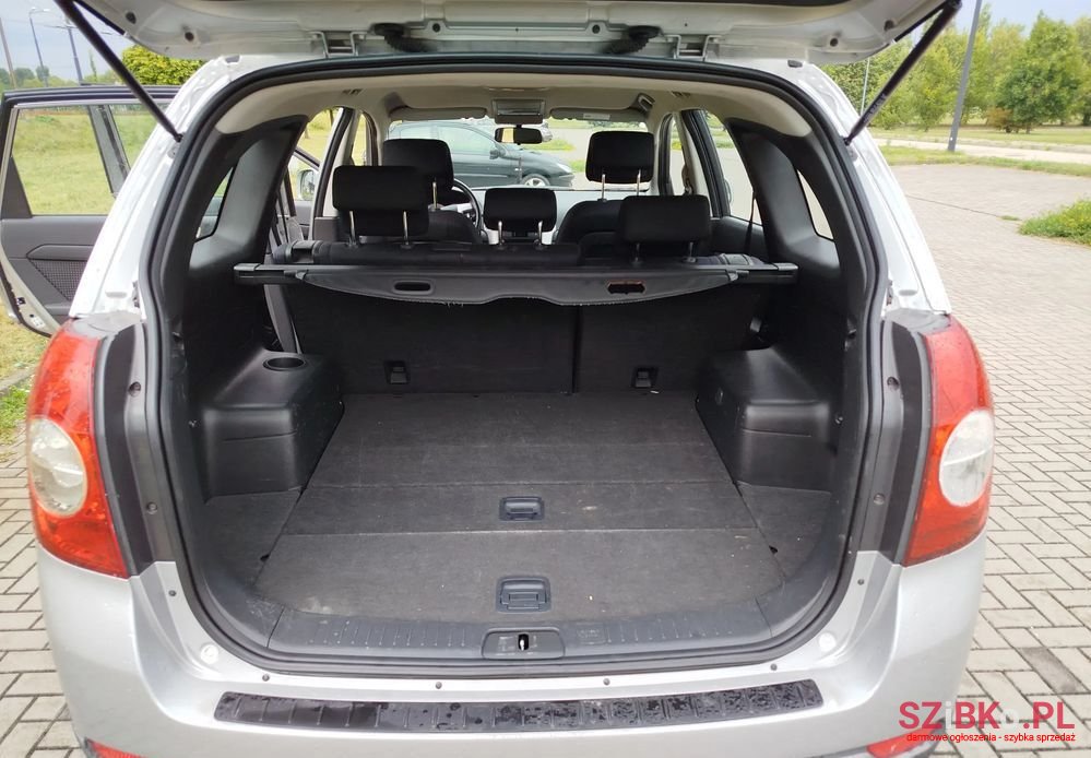 2006' Chevrolet Captiva 2.4 2Wd 5 Sitzer Ls photo #2