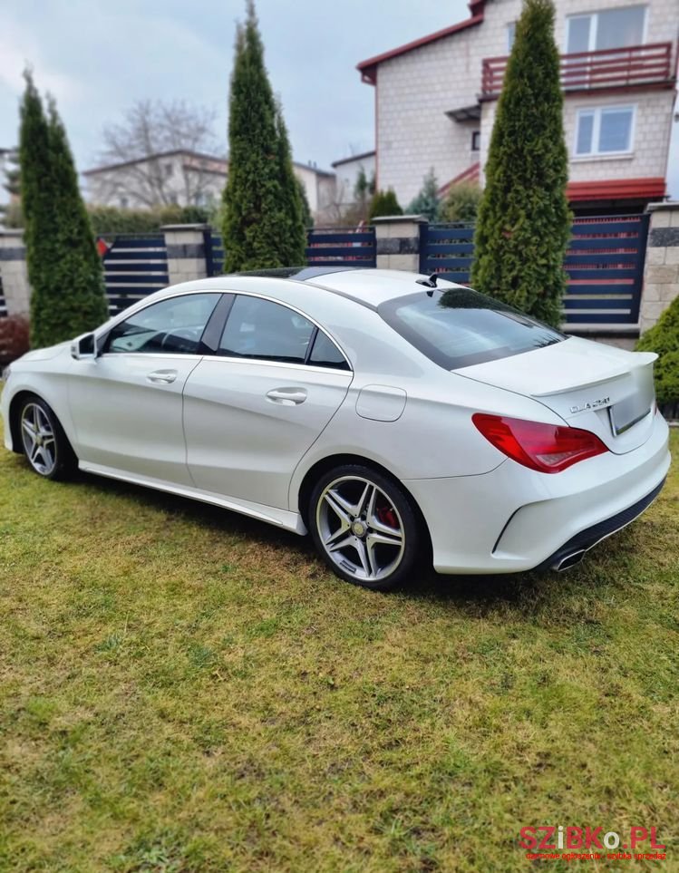 2014' Mercedes-Benz CLA 250 4-Matic photo #3