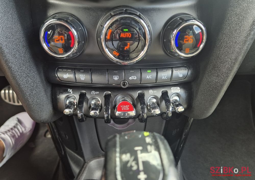 2017' MINI Cooper S Sport photo #6