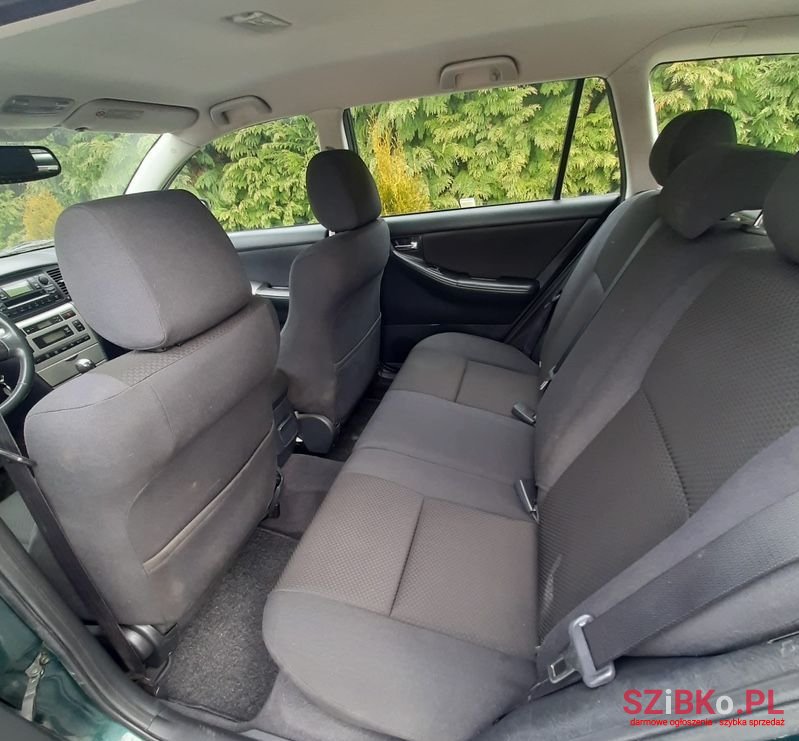 2006' Toyota Corolla 1.4 D-4D Terra photo #5