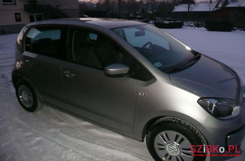 2014' Volkswagen Up photo #2
