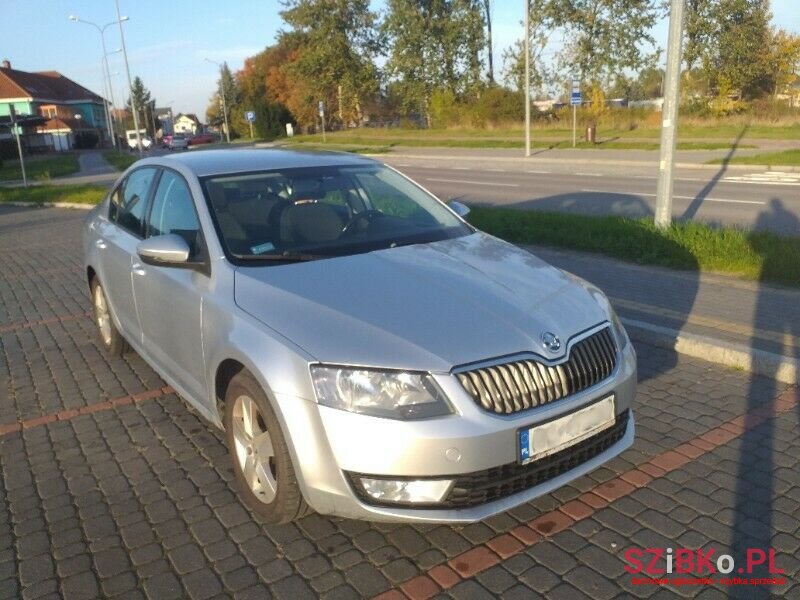 2013' Skoda Octavia photo #5