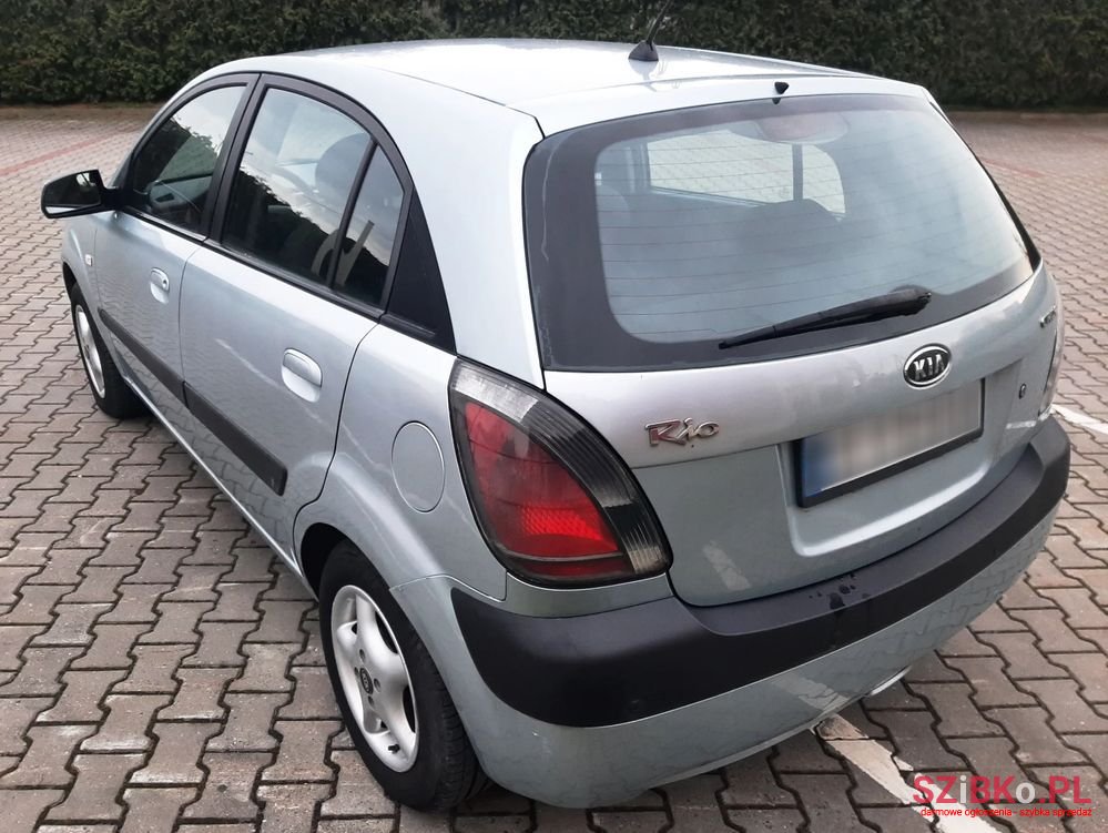 2006' Kia Rio photo #5