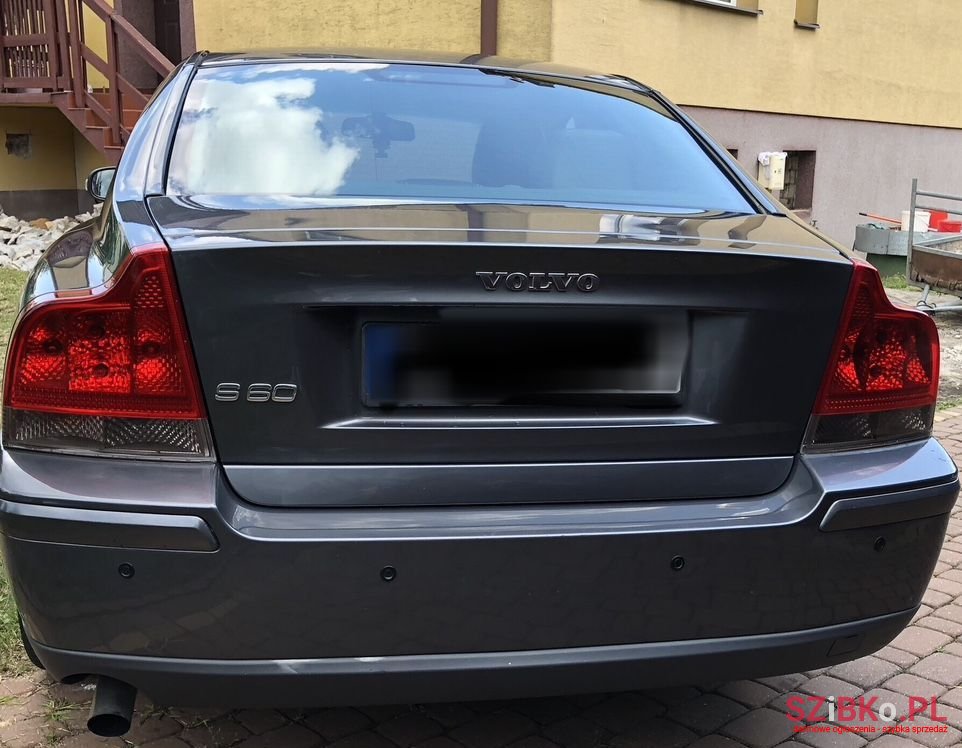 2007' Volvo S60 2.4 T5 Momentum photo #5