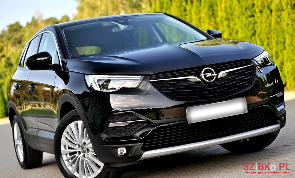 2018' Opel Grandland X photo #1