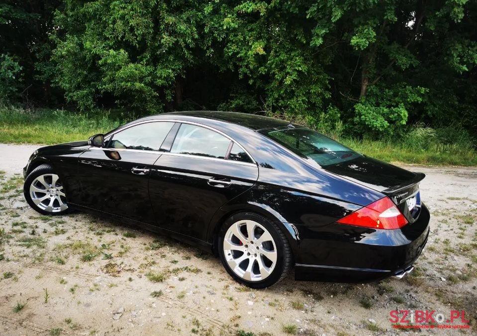2004' Mercedes-Benz CLS photo #3