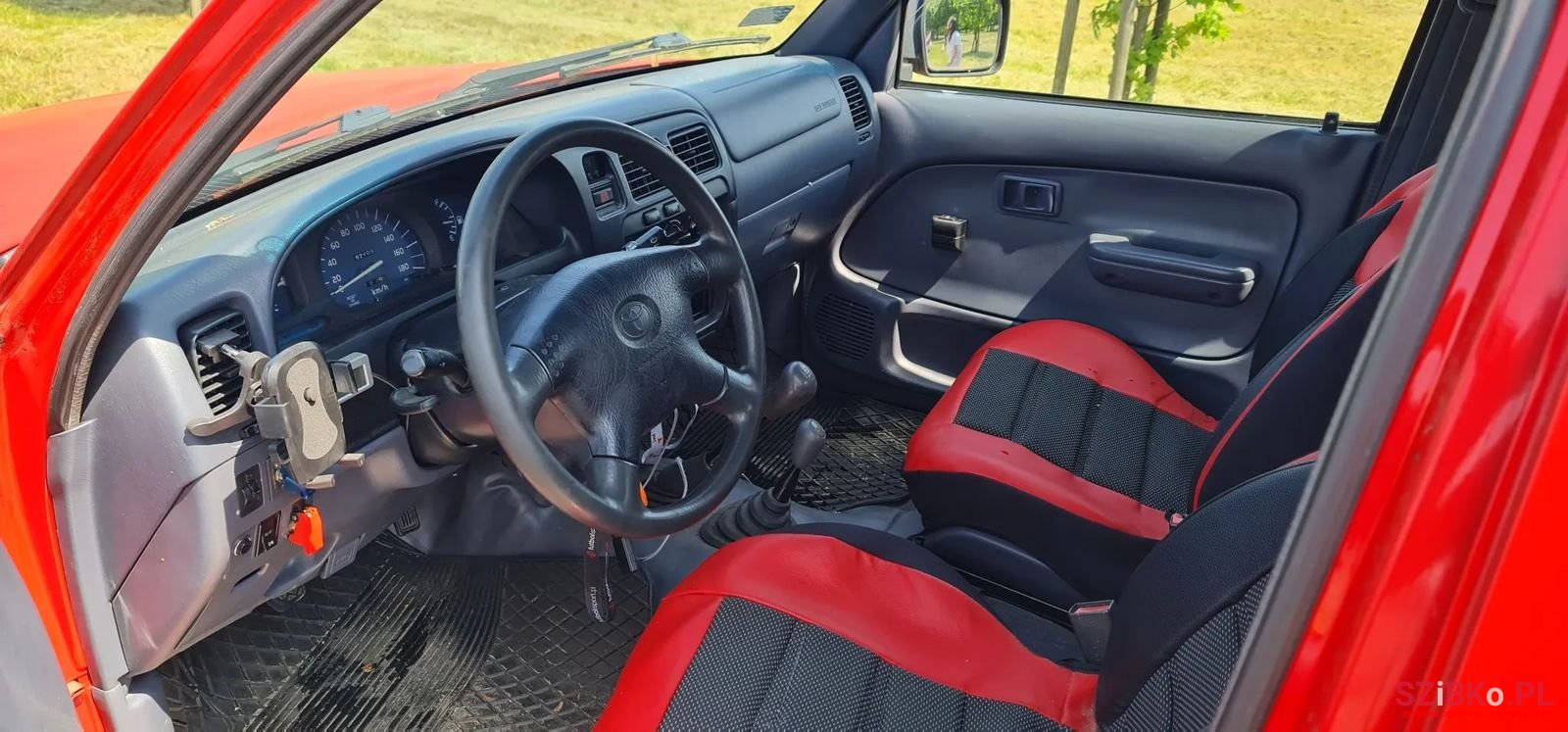 2003' Toyota Hilux photo #5