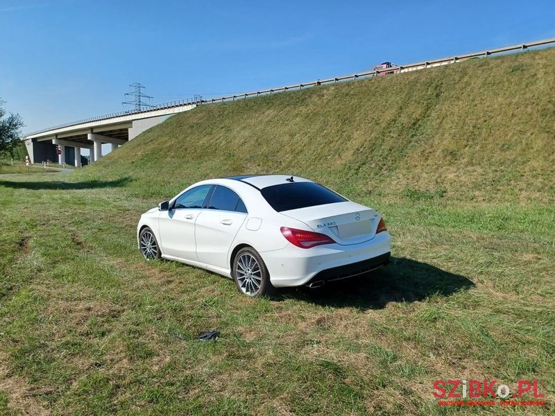 2015' Mercedes-Benz CLA 250 4-Matic Sport photo #4