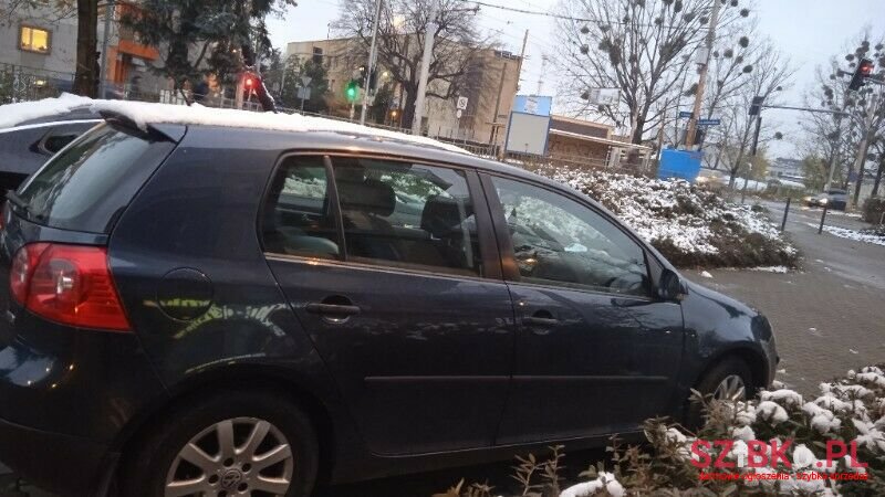 2006' Volkswagen Golf photo #5