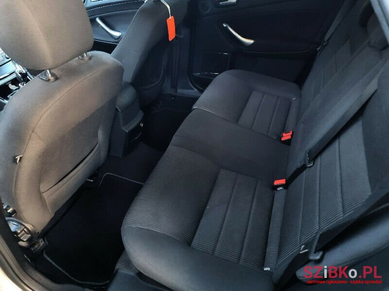 2010' Ford Mondeo photo #6