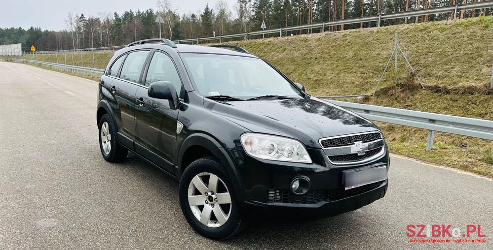 2010' Chevrolet Captiva photo #6