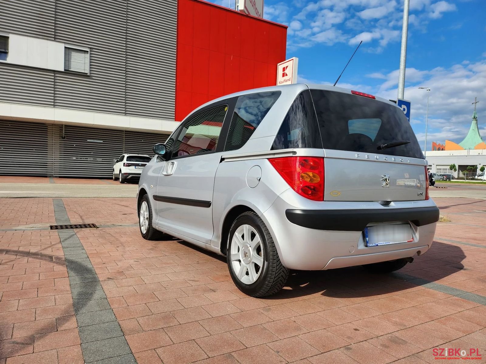 2006' Peugeot 1007 photo #5