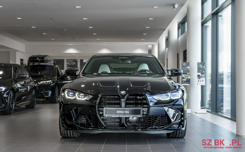 2023' BMW M4 photo #4