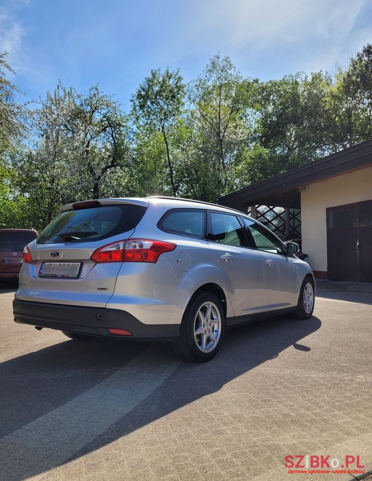 2011' Ford Focus photo #5