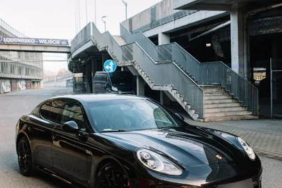 2014' Porsche Panamera Gts