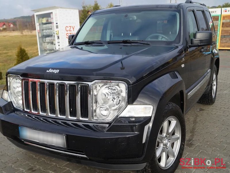 2010' Jeep Cherokee 2.8 Crd Limited photo #2