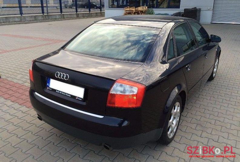 2001' Audi A4 photo #2
